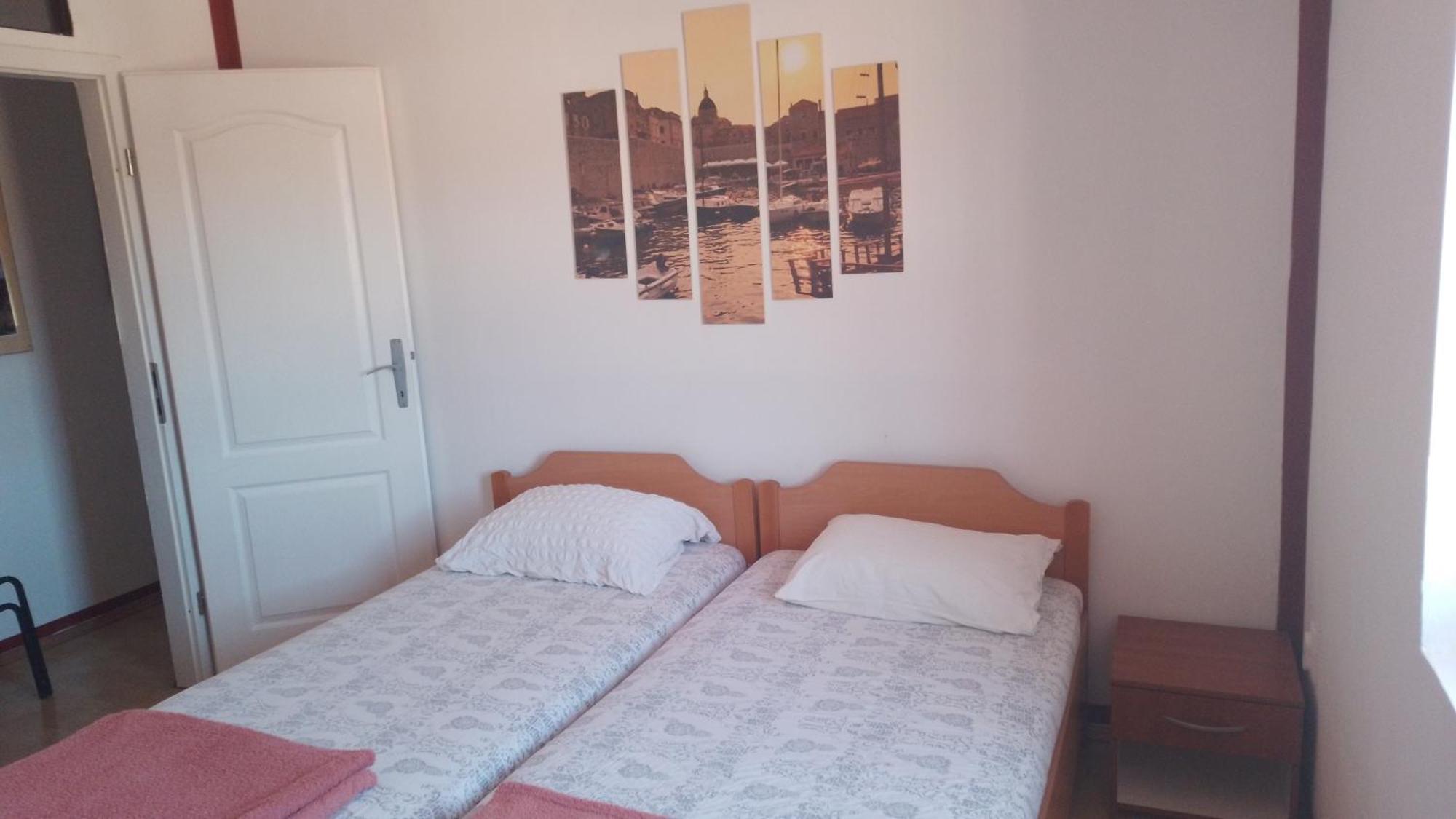 Red Apartman Trebinje Luaran gambar